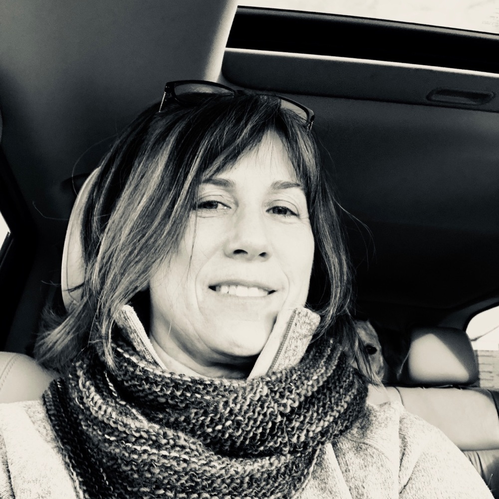 Meet your Posher, Dina